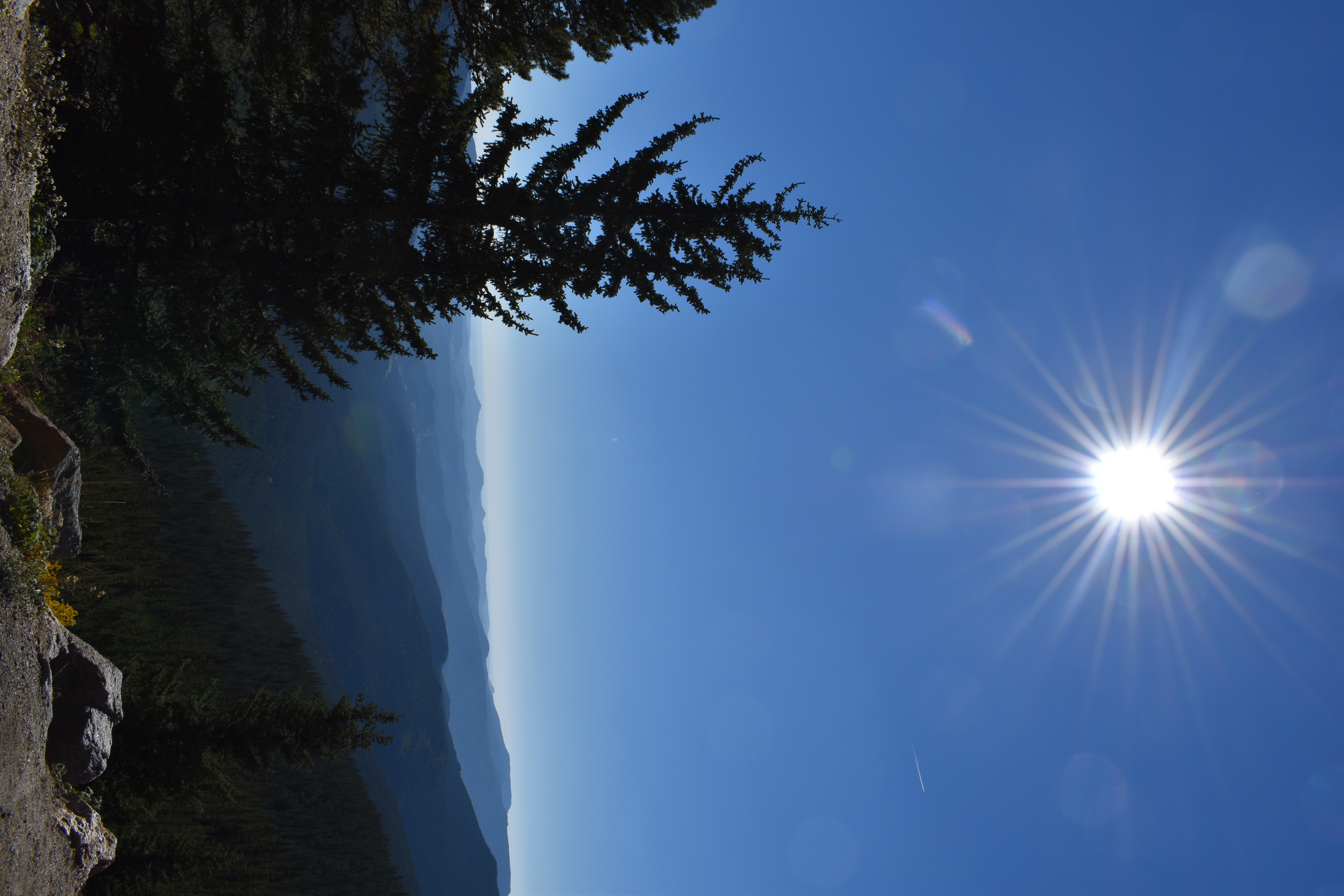 Colorado sunrise over mountain ridges